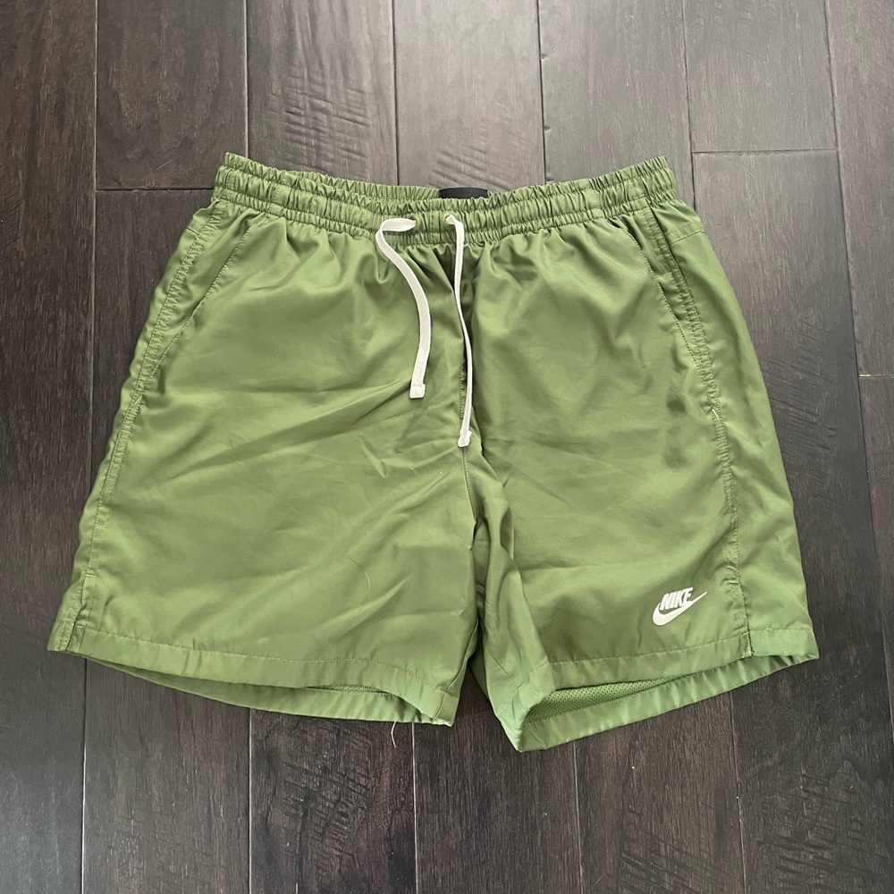 Nike Men’s Woven Lined Flow Shorts